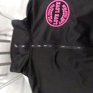 Love forever athletic dept size 2x color black, pink